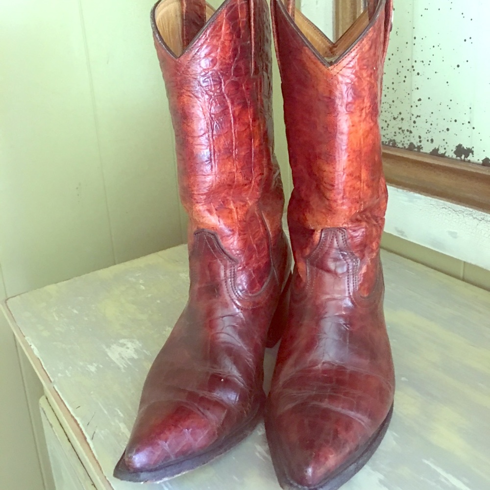 Ladies Camion Underbelly Leather Cowboy Boots 6.5- new soles
